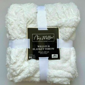 Amy Miller Home ~ Wild Fur Blanket/Throw ~ Faux Fur ~ Ivory in Color ~ 50" X 60"